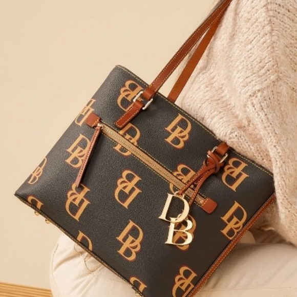 Dooney And Bourke Monogram Purse - Picture 3 of 4